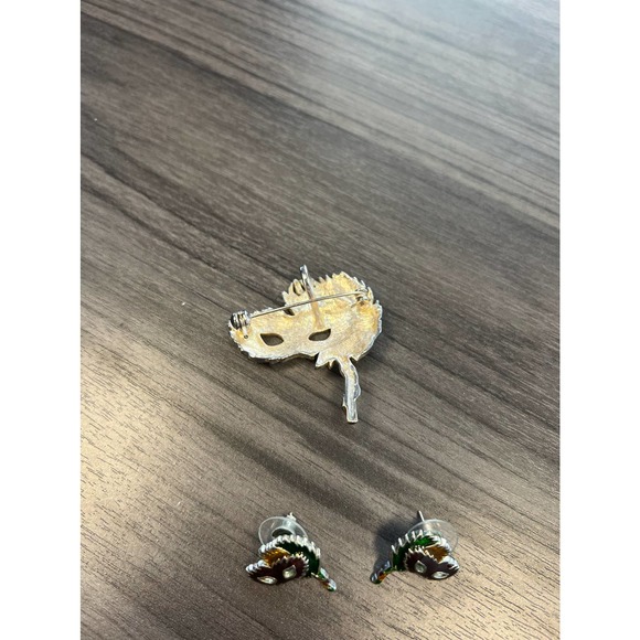 VTG Mardi Gras Mask Feathers Brooch Pin w/ Matching Earrings NOT MARKED - Picture 4 of 10